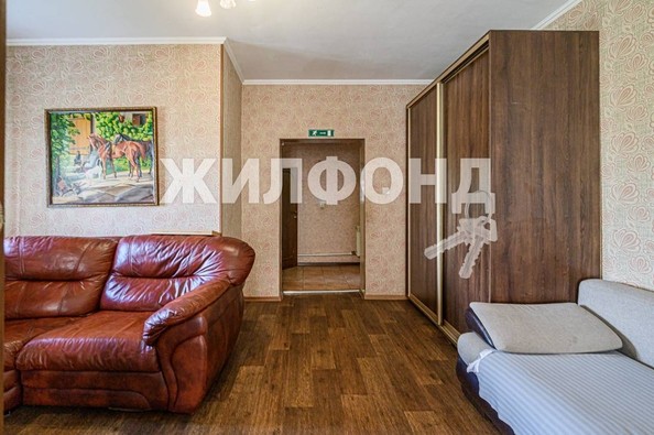 
   Продам дом, 290.1 м², Новосибирск

. Фото 19.