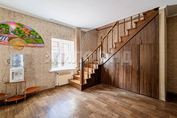 
   Продам дом, 290.1 м², Новосибирск

. Фото 22.