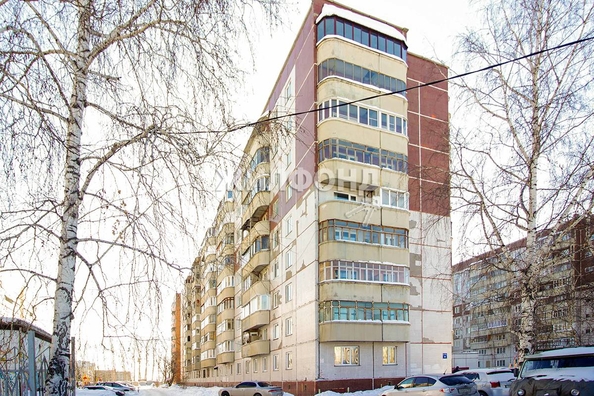 
   Продам студию, 15.1 м², Зорге ул, 84

. Фото 2.