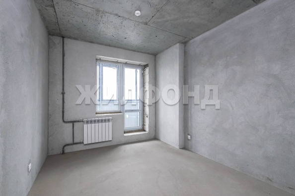 
   Продам 1-комнатную, 34.8 м², Волховская ул, 31

. Фото 2.