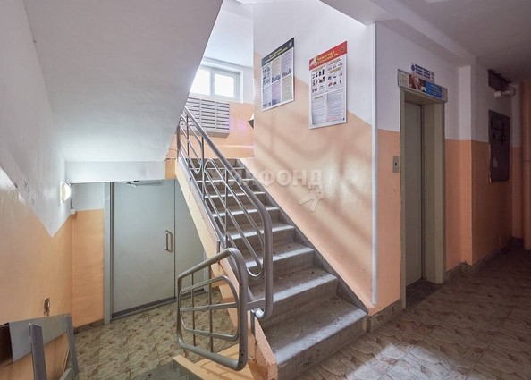 
   Продам 2-комнатную, 52.7 м², Свечникова ул, 1

. Фото 18.