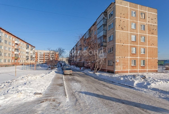 
   Продам 2-комнатную, 44 м², Островского ул, 107

. Фото 6.