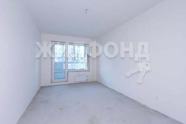 
   Продам 2-комнатную, 47 м², Александра Чистякова ул, 22

. Фото 2.