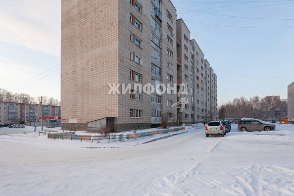 
   Продам 2-комнатную, 51 м², Рогачева ул, 10

. Фото 8.