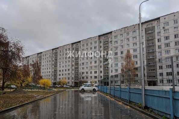 
   Продам 2-комнатную, 53.7 м², Киевская ул, 2

. Фото 19.