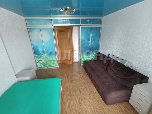 
  Продается 3-комн. квартира, 68.4 м², Пархоменко ул, д. 102
. Фото 5.