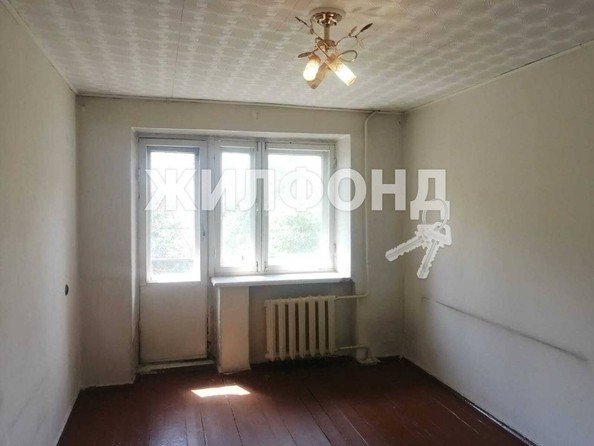 
   Продам 3-комнатную, 52.1 м², Сибиряков-Гвардейцев ул, 44/2

. Фото 2.