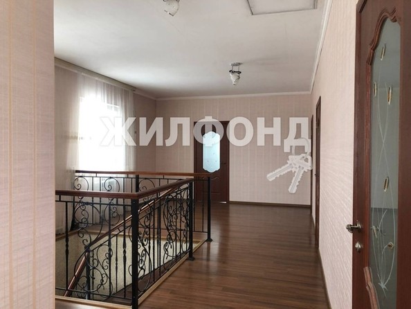 
   Продам дом, 258 м², Новосибирск

. Фото 12.