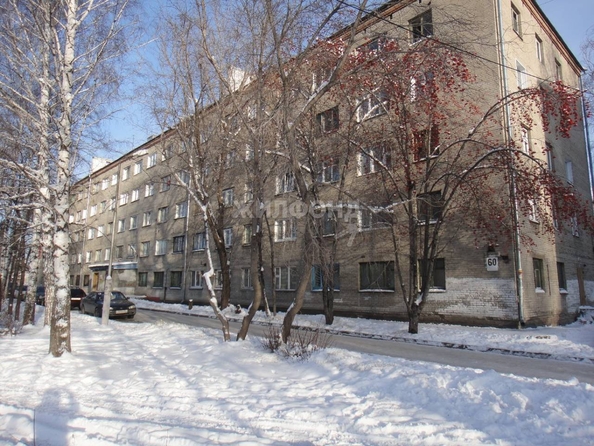 
   Продам комнату, 13.2 м², Гидромонтажная ул, 60

. Фото 2.