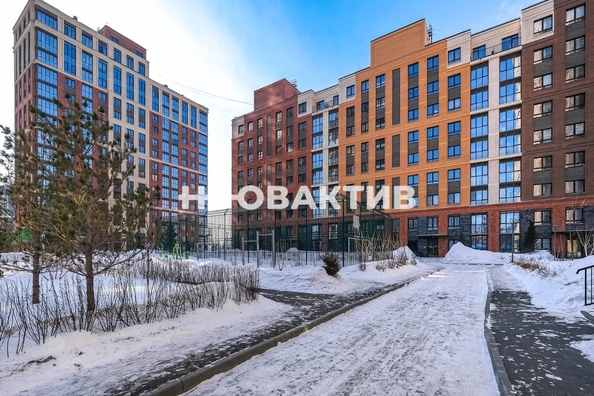 
   Продам 4-комнатную, 80 м², Фабричная ул, 65/3

. Фото 25.