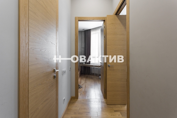 
   Продам 3-комнатную, 61 м², Сибревкома ул, 9

. Фото 17.