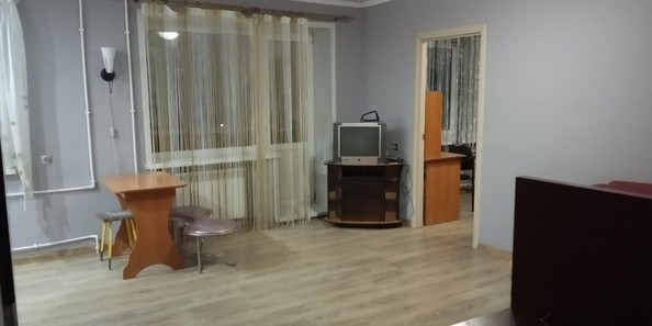 
  Сдам в аренду 2-комнатную квартиру, 42 м², Новосибирск

. Фото 4.
