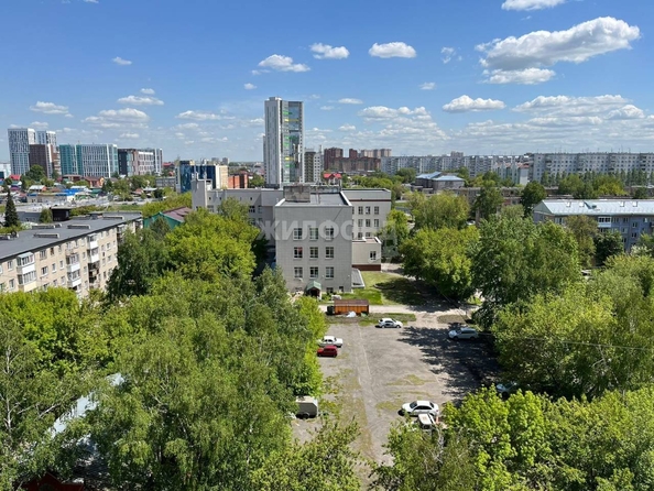 
   Продам 1-комнатную, 46.6 м², Демьяна Бедного ул, 57

. Фото 9.