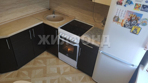 
   Продам 3-комнатную, 57.7 м², Железнодорожная ул, 12

. Фото 6.