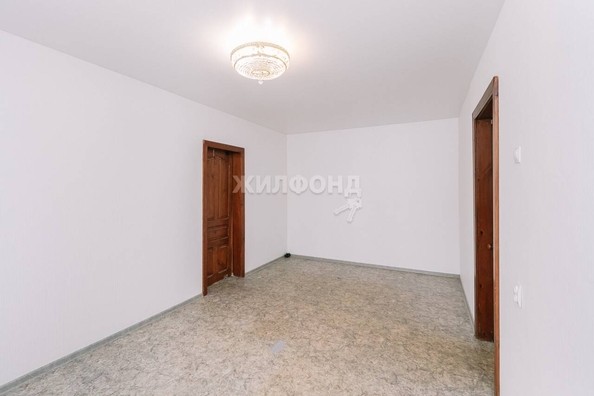 
   Продам 4-комнатную, 72.4 м², Громова ул, 22

. Фото 18.