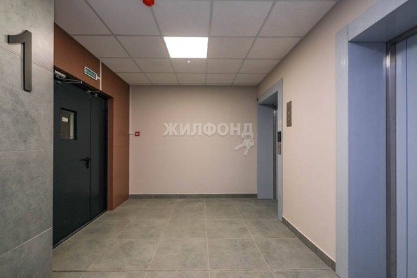 
   Продам 2-комнатную, 38.8 м², Сибиряков-Гвардейцев ул, 53/10

. Фото 16.