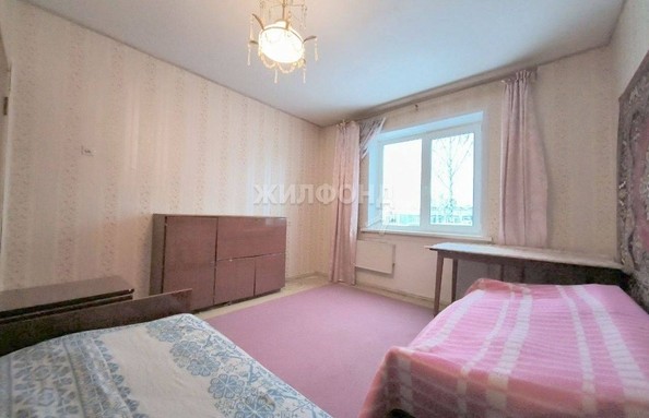 
   Продам 2-комнатную, 55 м², Тюленина ул, 1/2

. Фото 5.