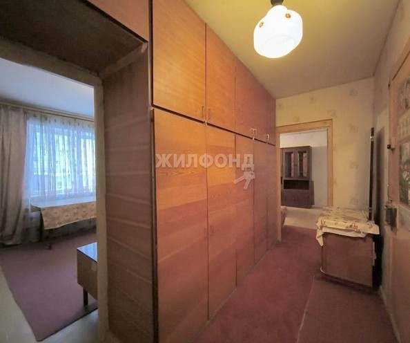 
   Продам 2-комнатную, 55 м², Тюленина ул, 1/2

. Фото 10.