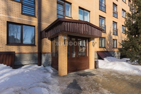 
   Продам 3-комнатную, 86.9 м², Федора Горячева ул, 63

. Фото 21.