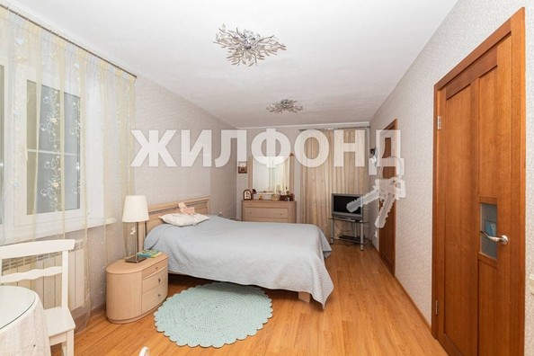 
   Продам дом, 293.3 м², Новосибирск

. Фото 6.