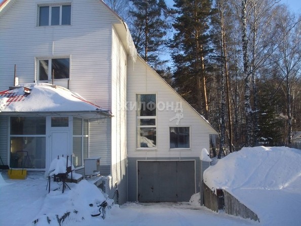 
   Продам дом, 445.1 м², Кольцово

. Фото 2.