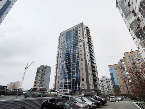 
   Продам 2-комнатную, 68.7 м², Титова ул, 29/1

. Фото 4.