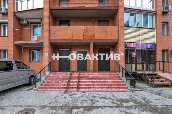 
   Продам 4-комнатную, 126.8 м², Бориса Богаткова ул, 65

. Фото 49.