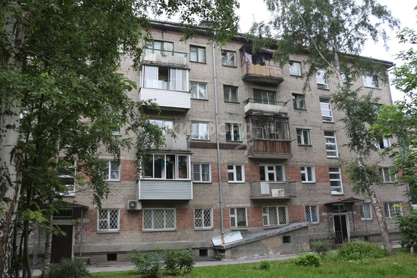 
   Продам 2-комнатную, 43.6 м², Жуковского ул, 119

. Фото 4.