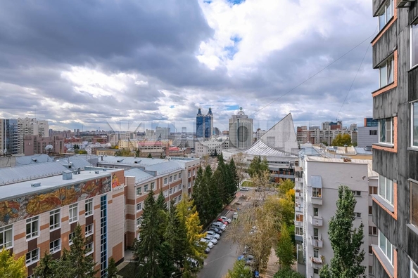 
   Продам 3-комнатную, 117.2 м², Октябрьская ул, 81

. Фото 18.