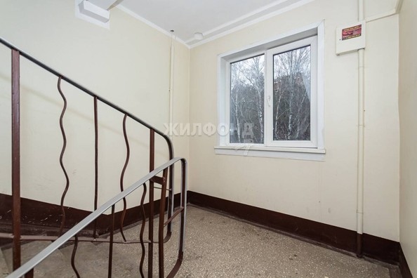 
   Продам 3-комнатную, 58.3 м², Иванова ул, 41

. Фото 18.