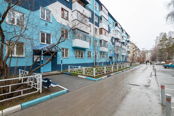 
   Продам 3-комнатную, 58.3 м², Иванова ул, 41

. Фото 6.