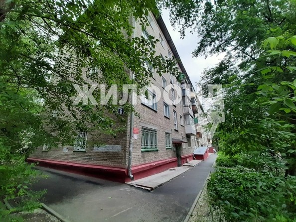 
   Продам 2-комнатную, 41.9 м², Пермитина ул, 6

. Фото 2.