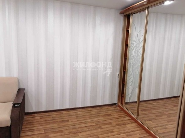 
  Сдам в аренду 2-комнатную квартиру, 44 м², Новосибирск

. Фото 2.
