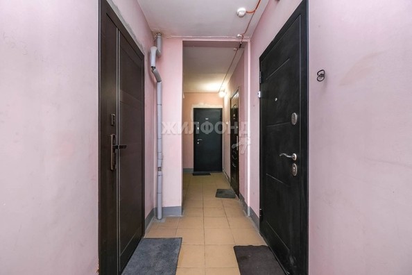 
   Продам 2-комнатную, 42.8 м², Виктора Уса ул, 7

. Фото 52.