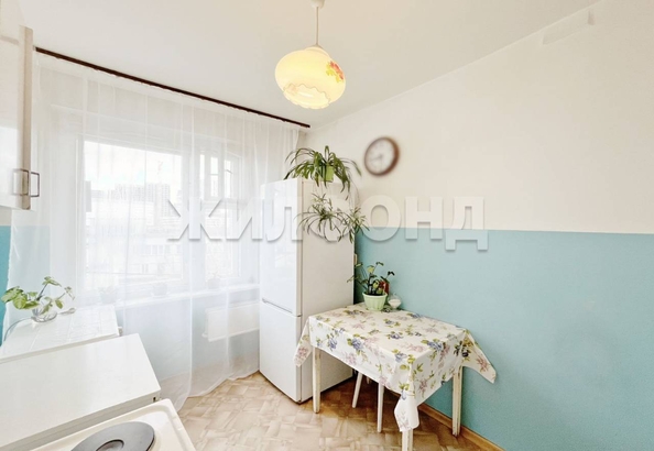 
   Продам 3-комнатную, 61 м², Кропоткина ул, 138

. Фото 5.