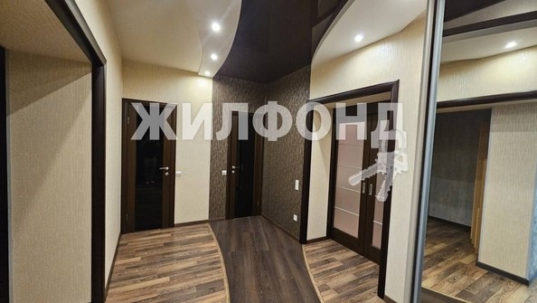 
   Продам 2-комнатную, 106.5 м², Владимировский спуск, 9/1

. Фото 11.