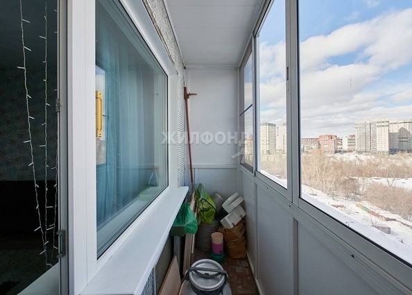 
   Продам 3-комнатную, 59.4 м², Кропоткина ул, 127

. Фото 10.
