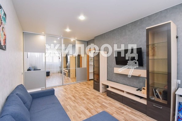 
   Продам 2-комнатную, 51.7 м², Дмитрия Шмонина ул, 10

. Фото 1.
