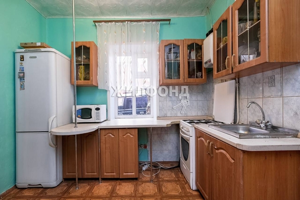 
   Продам дом, 43.7 м², Новосибирск

. Фото 3.