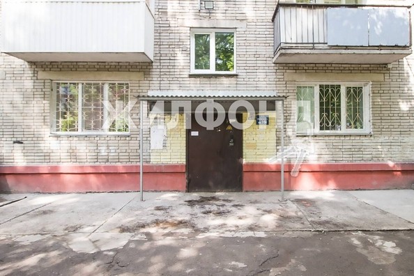 
   Продам 1-комнатную, 32.2 м², Петухова ул, 32

. Фото 14.