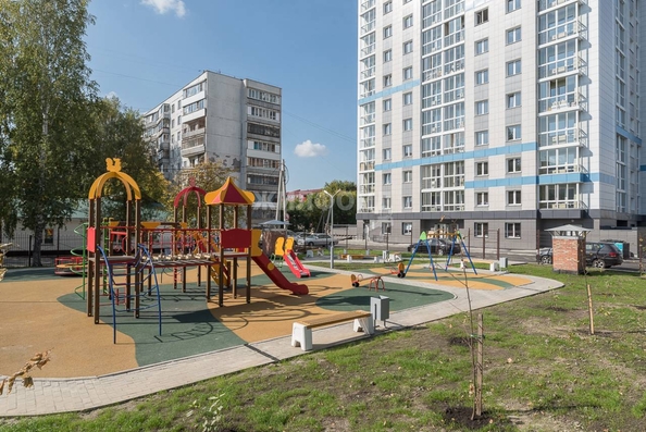 
   Продам 1-комнатную, 36.8 м², Столетова ул, 15

. Фото 13.