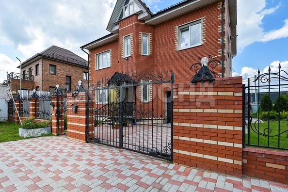 
   Продам дом, 319.2 м², Новосибирск

. Фото 1.