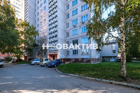 
   Продам 3-комнатную, 61.5 м², Новосибирская ул, 24

. Фото 5.