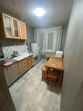 
  Сдам в аренду 2-комнатную квартиру, 42.1 м², Новосибирск

. Фото 1.