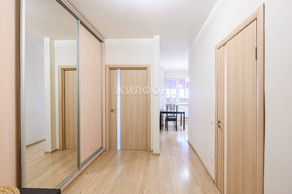 
   Продам 1-комнатную, 35.5 м², Красный пр-кт, 173/1

. Фото 9.