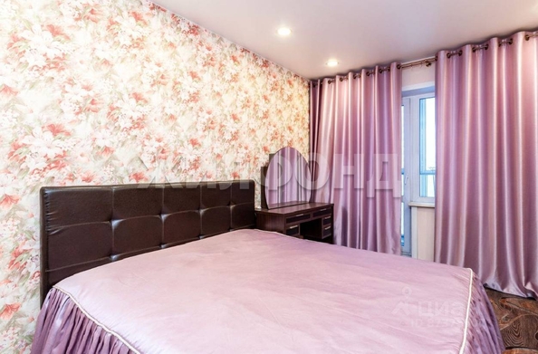 
   Продам 3-комнатную, 100.5 м², Бориса Богаткова ул, 253/4

. Фото 1.