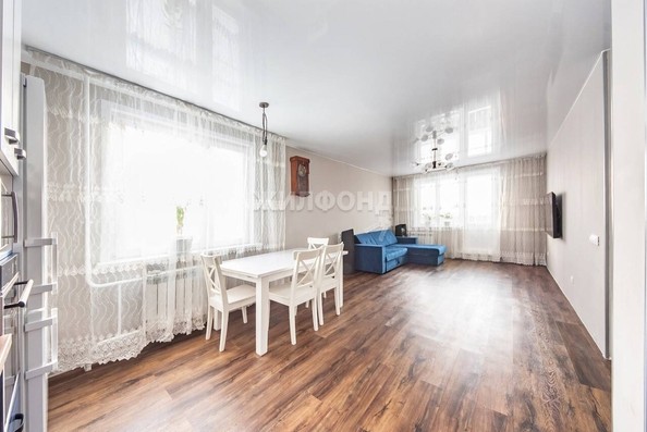 
   Продам 3-комнатную, 69.2 м², Забалуева ул, 92

. Фото 9.