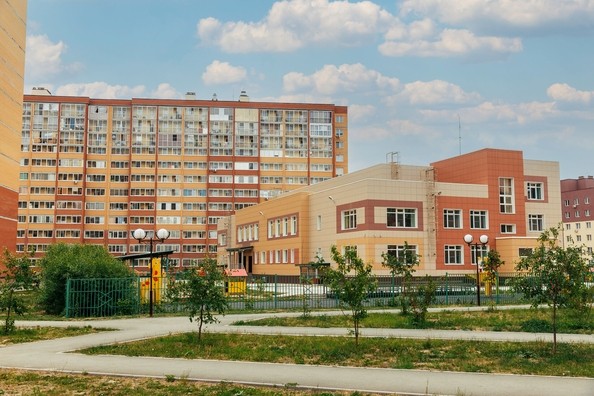 
   Продам 1-комнатную, 39.72 м², Романтиков ул, 26

. Фото 11.