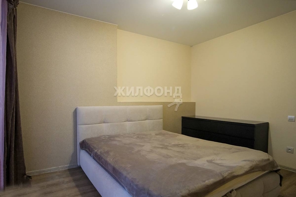 
   Продам 2-комнатную, 53 м², Николая Островского ул, 60

. Фото 29.