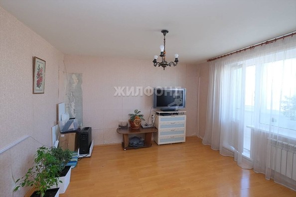 
   Продам 3-комнатную, 65.7 м², Лазурная ул, 10

. Фото 17.